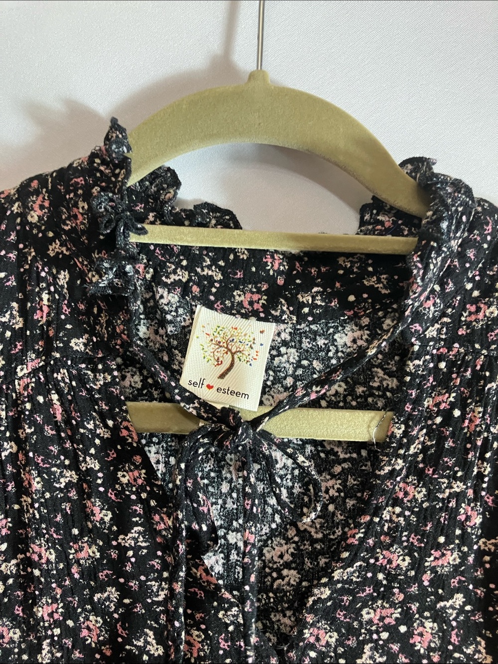 Self Esteem Black Sleeveless V-Neck Blouse with Pink Floral Print - Picture 7 of 9